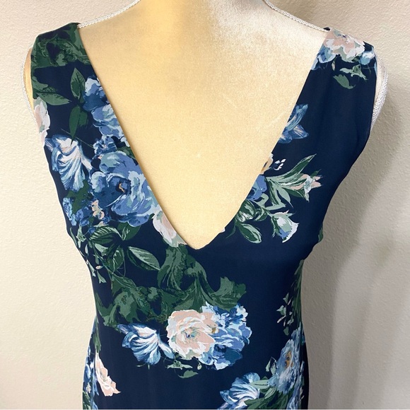 Abercrombie & Fitch Plunge Godet Skirt Maxi Dress NWT - Picture 4 of 12